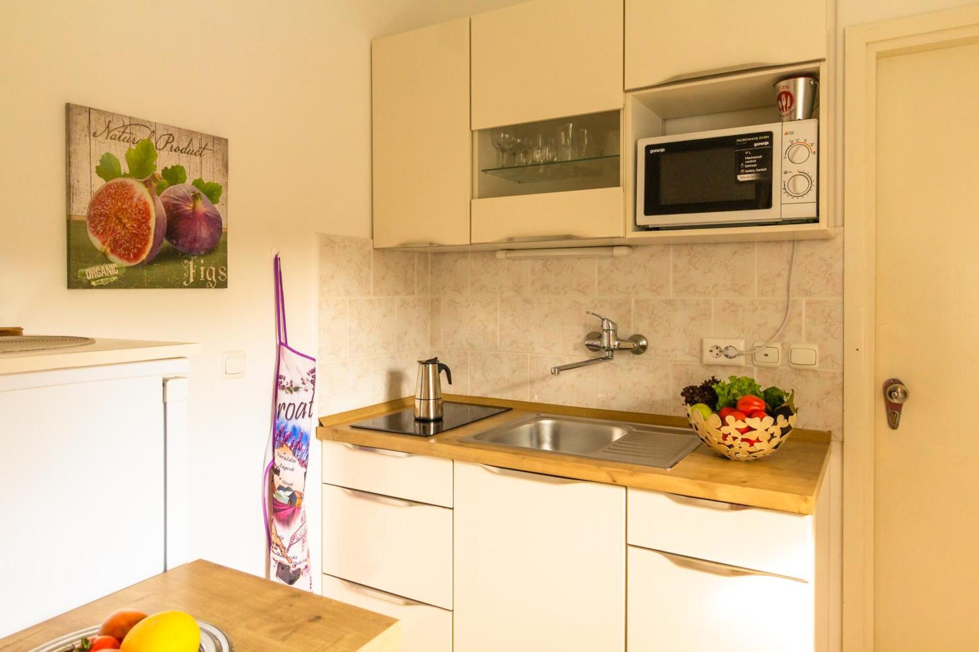 Apartment Beti Lopud Luaran gambar
